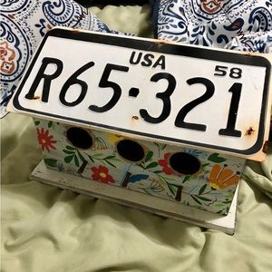 License plate birdhouse